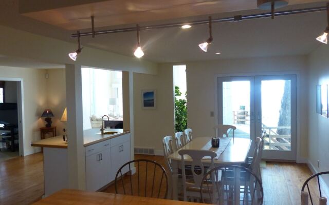 Good Harbor Bay Estate, Lake Michigan