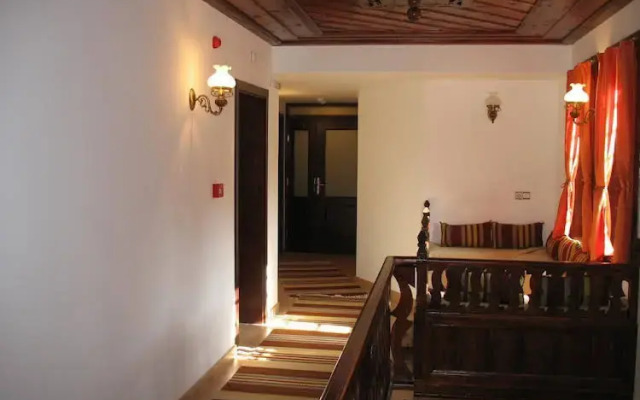 Sivrieva House