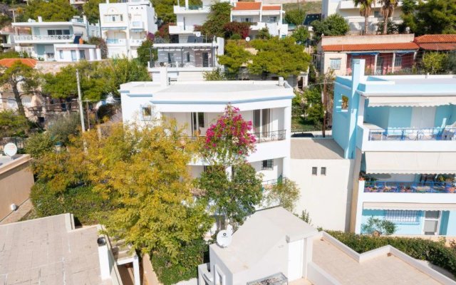 Porto sea view house 15min from Athens airport AC WIFI PARKING