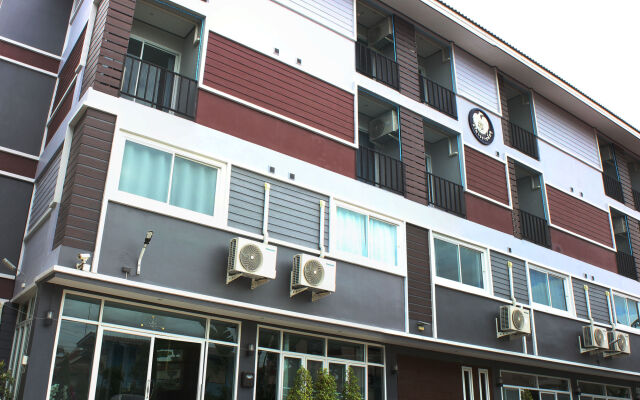 AYX Exclusive Serviced Apartments Ayutthaya