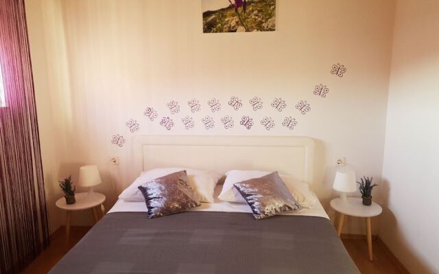 Apartments Dalmatinka Metajna Novalja