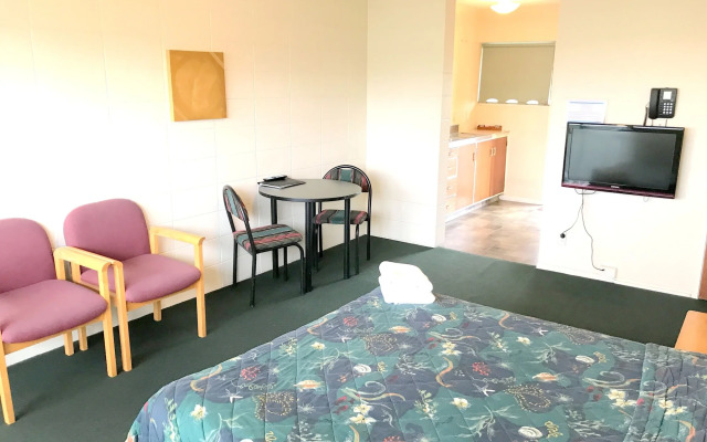 Greenview Motel