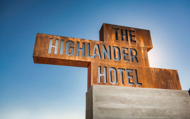 The Highlander Hotel