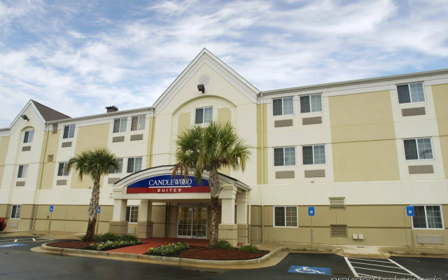 Candlewood Suites Warner Robins/Robins AFB by IHG