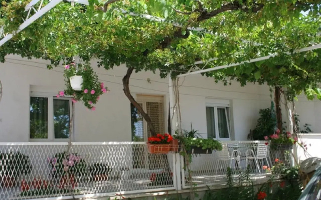 Zdravko - 150 m From Sandy Beach - A3