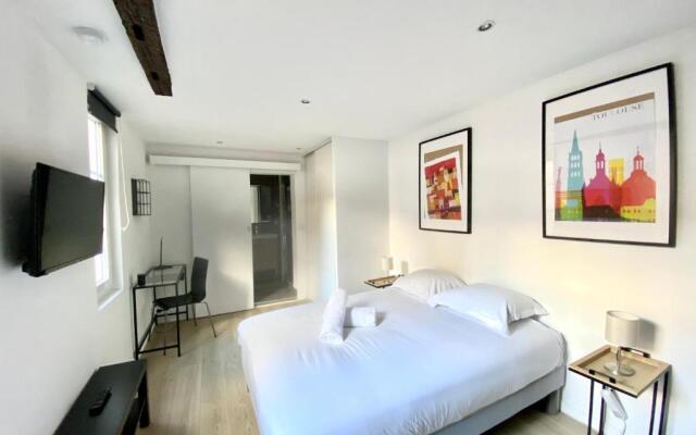 Le Studio - Quartier des antiquaires