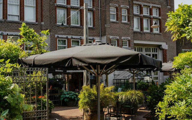 Hotel De Hallen