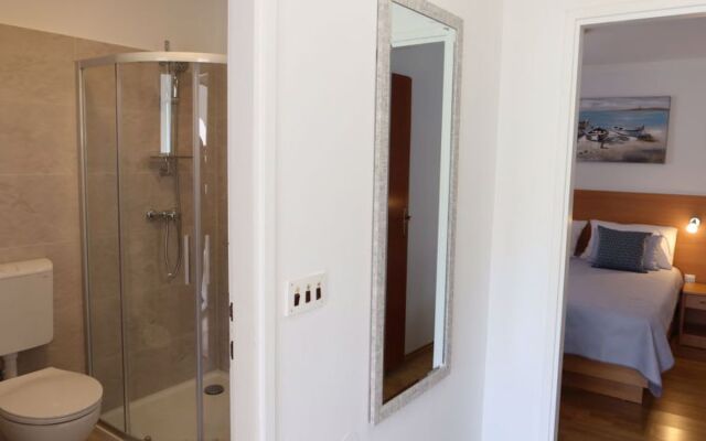 House Tone Privlaka