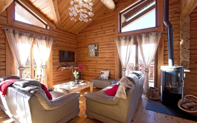 Chalet With a Fireplace at 500m From ski Lift