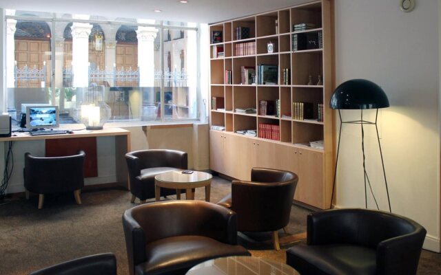 New Hotel Lafayette