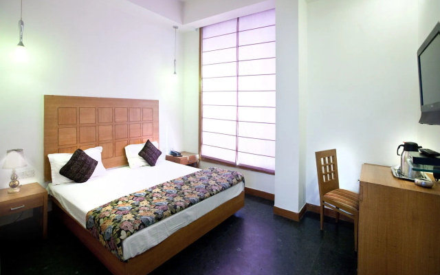 OYO 421 One Hotel