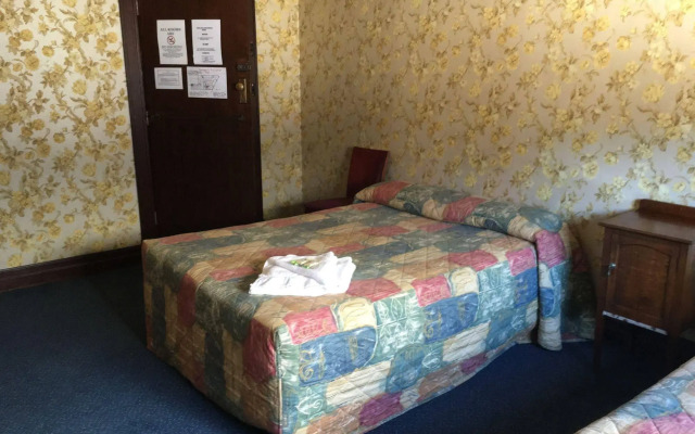 Strathfield Hotel