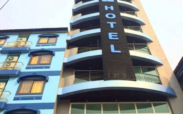 V Hotel Vientiane
