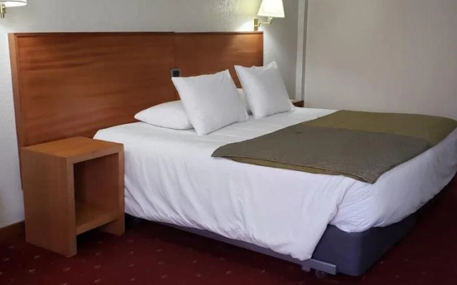 Hotel Gavina Express