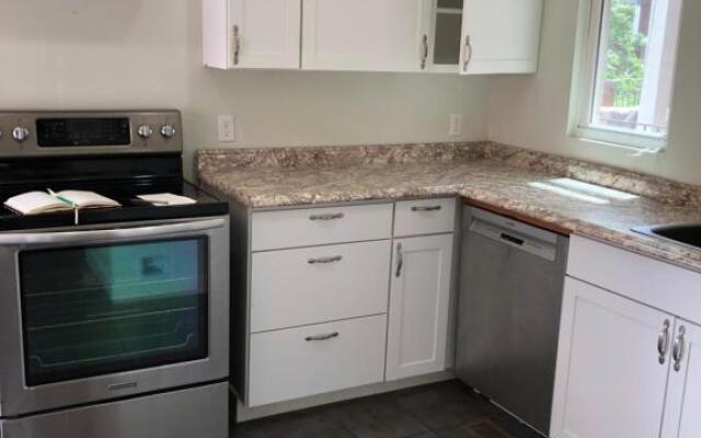 1/F 2 bed rooms