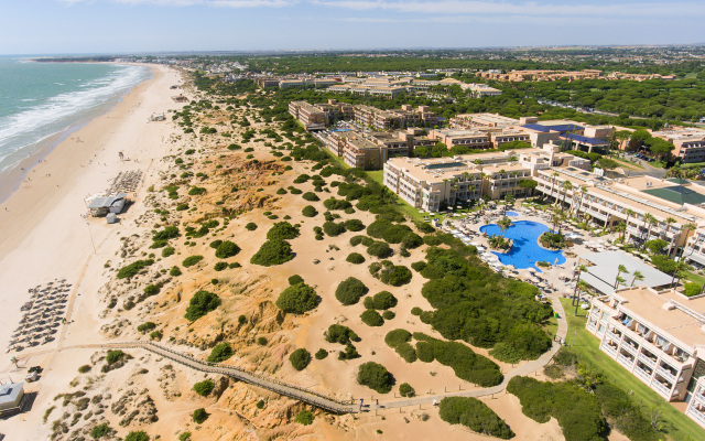 Hipotels Playa La Barrosa - Adults Only