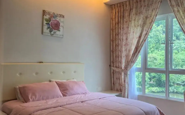 The Haven Lakeside Residence by Quadvanos