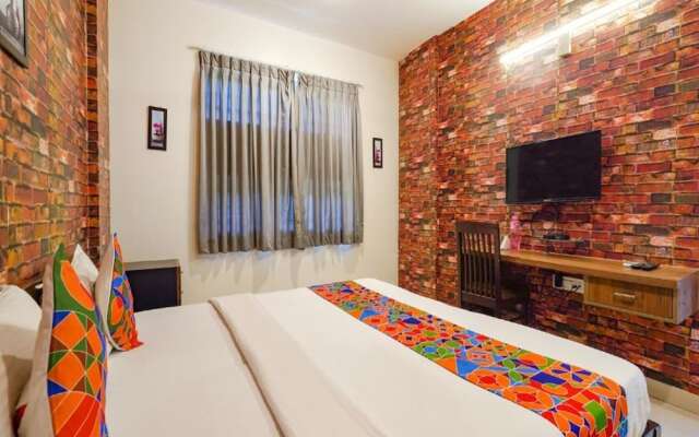 FabExpress Kings Suites HRBR Layout