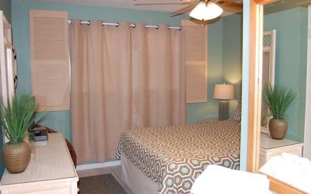 Harbor House 7 condo