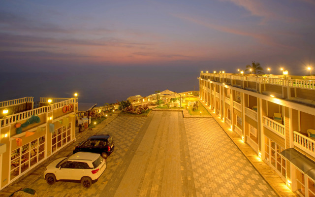 State Beach Resort & Spa