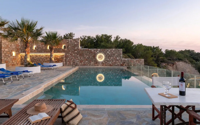Arte Suites Pefki