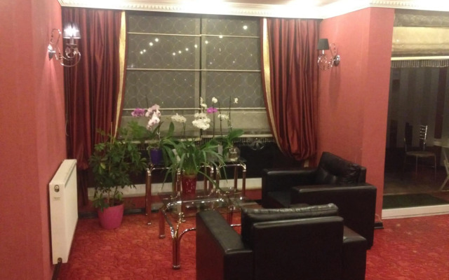 Mina 1 Hotel