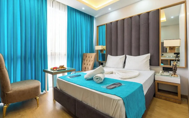 Black Palace Hotel