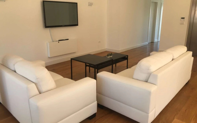 MBH8 - 12 Maavar Beit Haknesset - Jerusalem-Rent