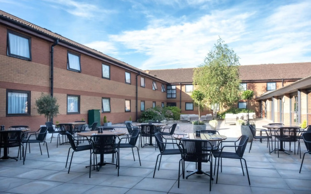 Burleigh Court Hotel