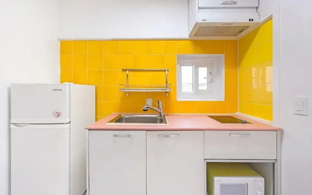 Gyeongju Jullietapoolvilla&kidspension