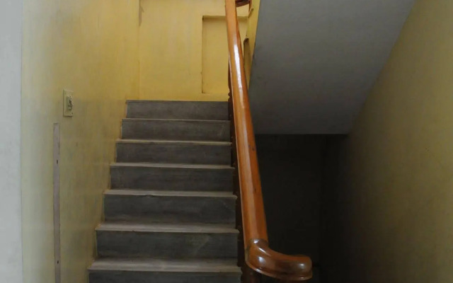 Lloyds Guest House - Royapettah