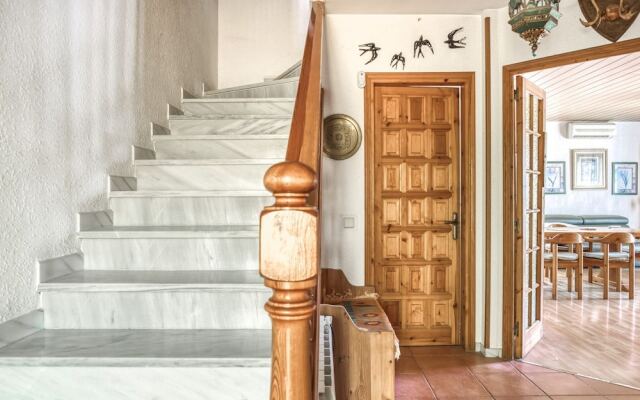 Exotic Villa in Coma-ruga with Private Swimming Pool
