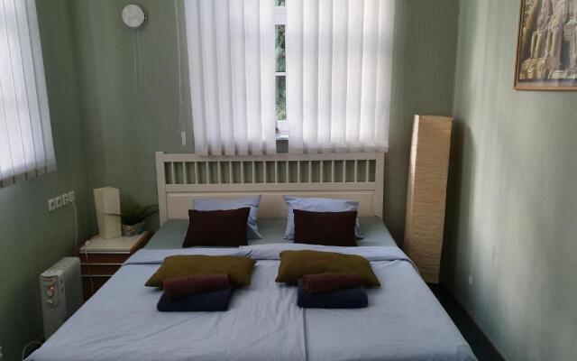 Freedom65 Hostel and Caravan