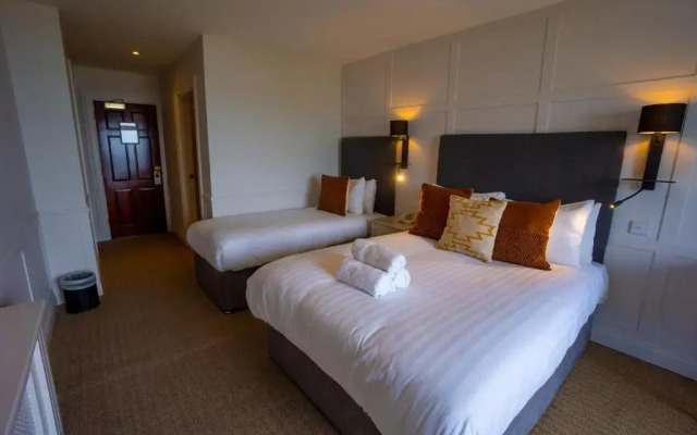 Cliff House Hotel