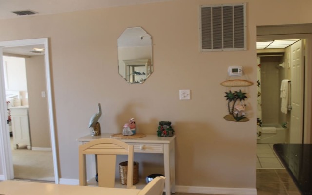 Sea Breeze 303 Apartment