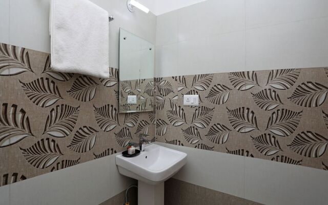 OYO 15375 Hotel KSS Inn