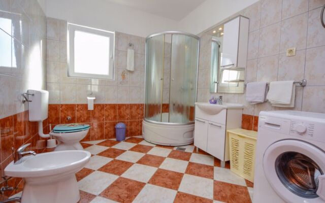 Apartment Ana Maslenica