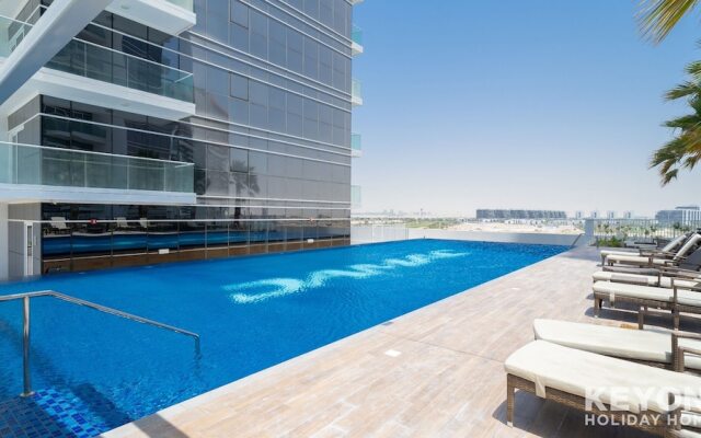 Carson Elegant Living in One Bedroom