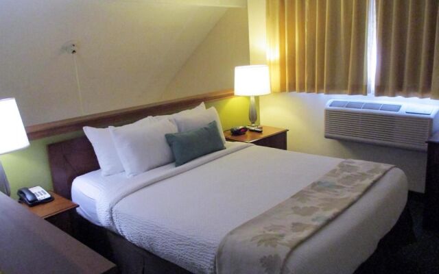 Hawthorn Suites by Wyndham Tyler