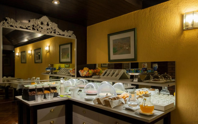 Hotel Senhora A Branca