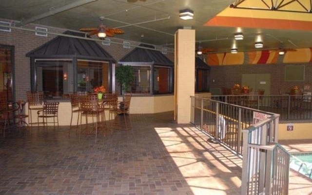 Ramada Plaza by Wyndham Atlanta Airport