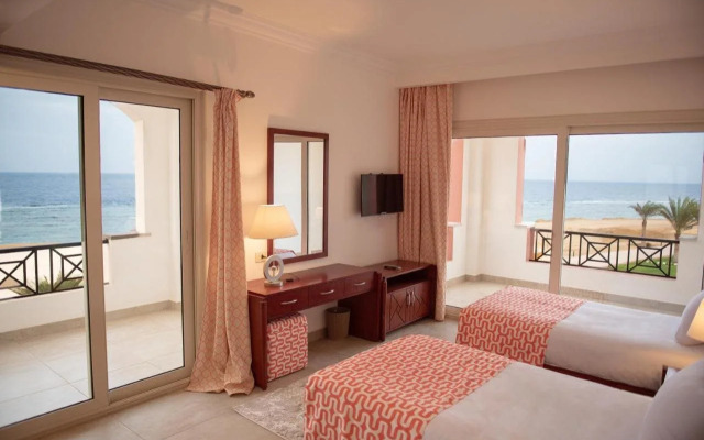 Oyster Bay Beach Suites