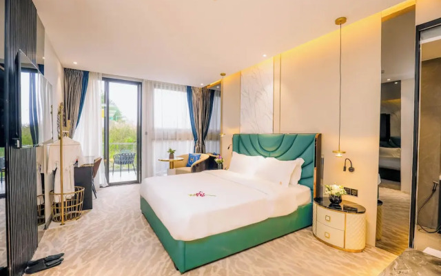 New Century Dalat Hotel