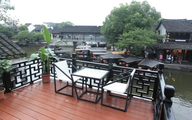 Xitang Hua Tian Hotel