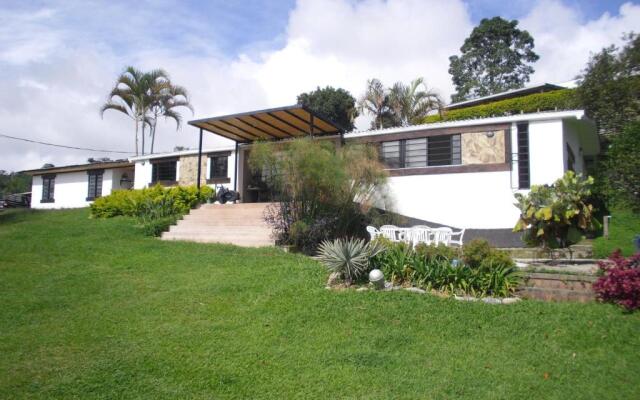 Finca Cafe Bernal