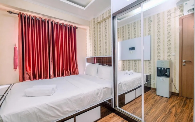 Strategic and Comfortable 2BR at Podomoro Golf View Apartment – Guest Rooms – Depok