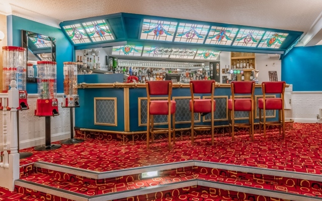 Muthu Westcliff Hotel (Near London Southend Airport)