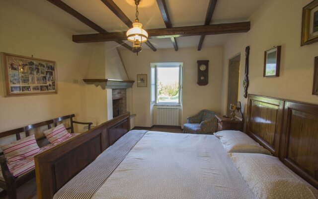 Coriana Apartments & Villas