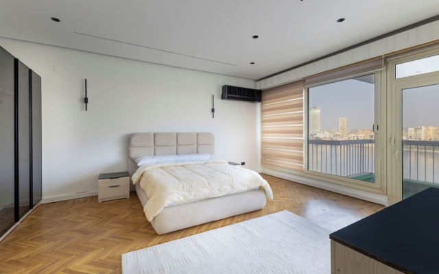 ELITE Premium 4BR Nilefront Apartment