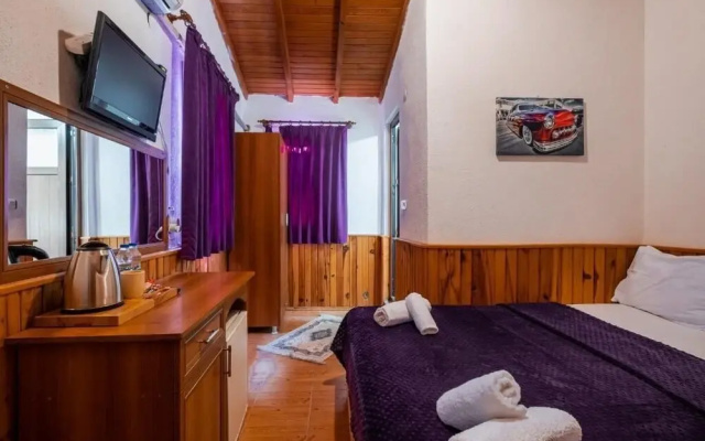 Akya Otel